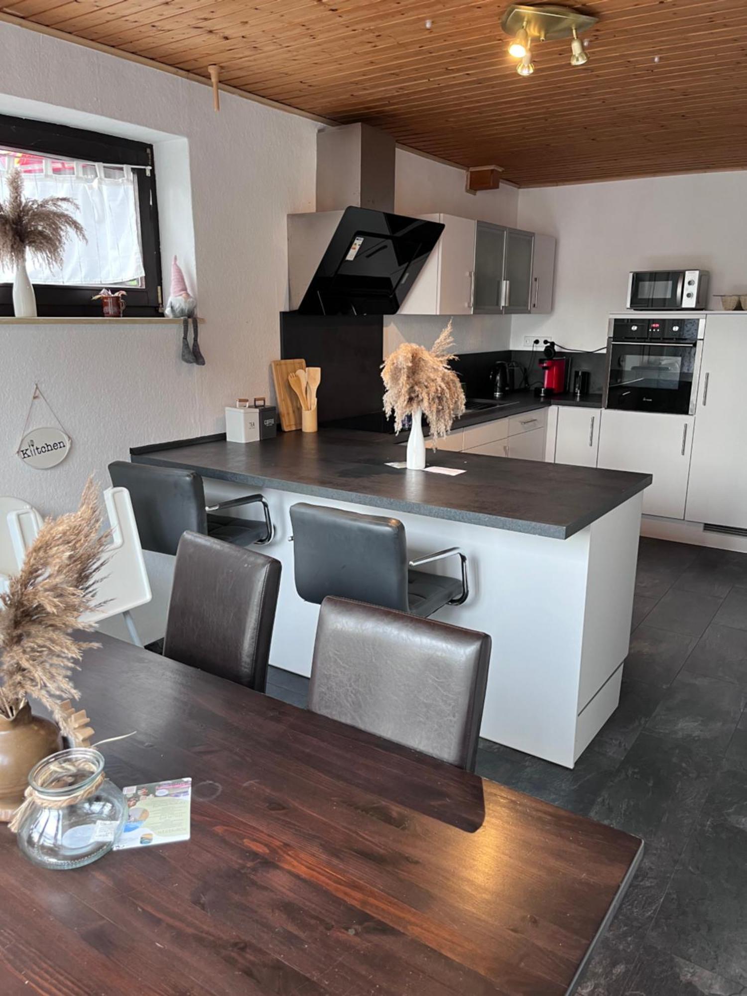Ferienwohnung Beim Pferdehof Neuenstein  Luaran gambar